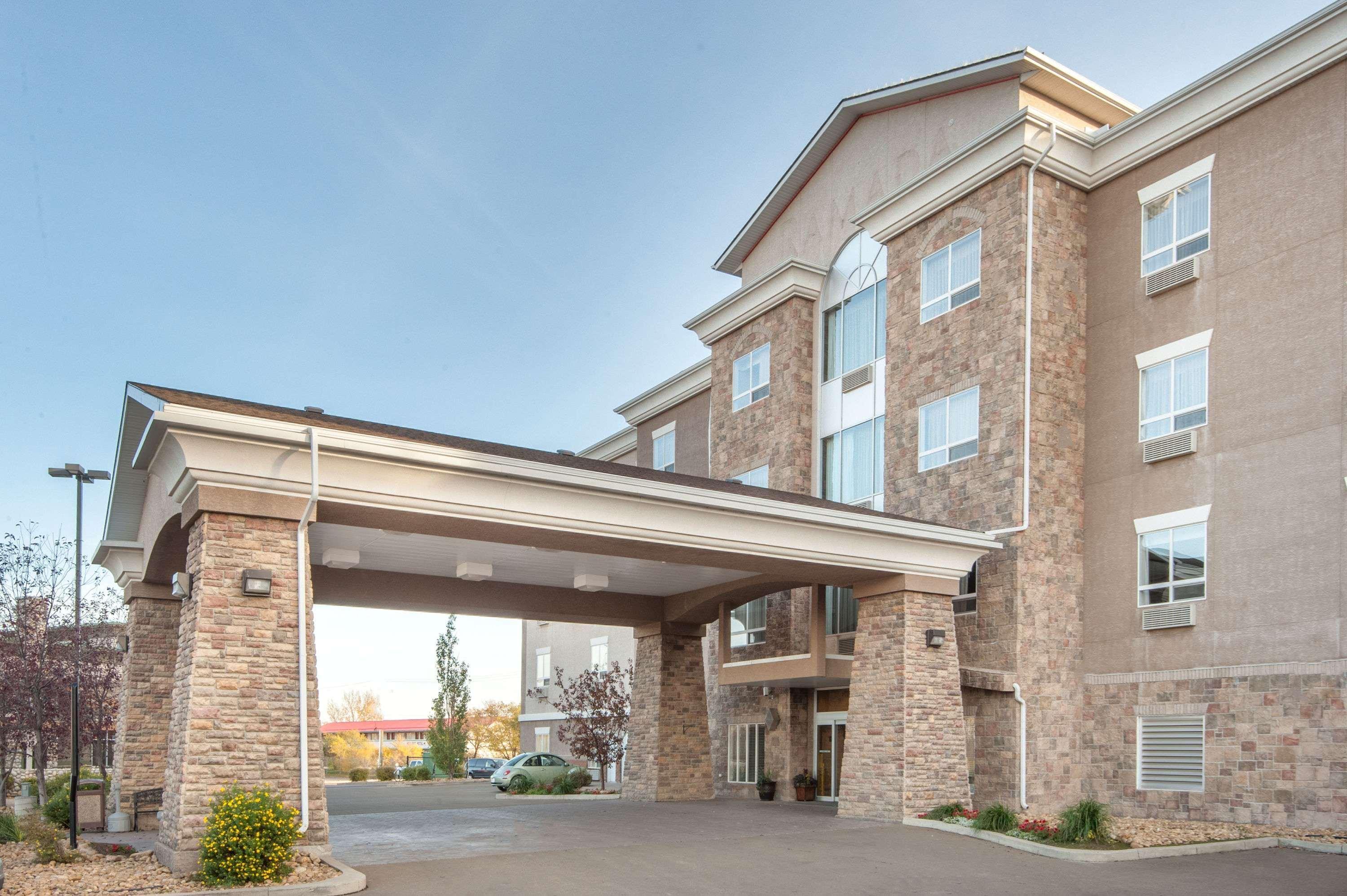 Ramada By Wyndham Drumheller Hotel & Suites Εξωτερικό φωτογραφία
