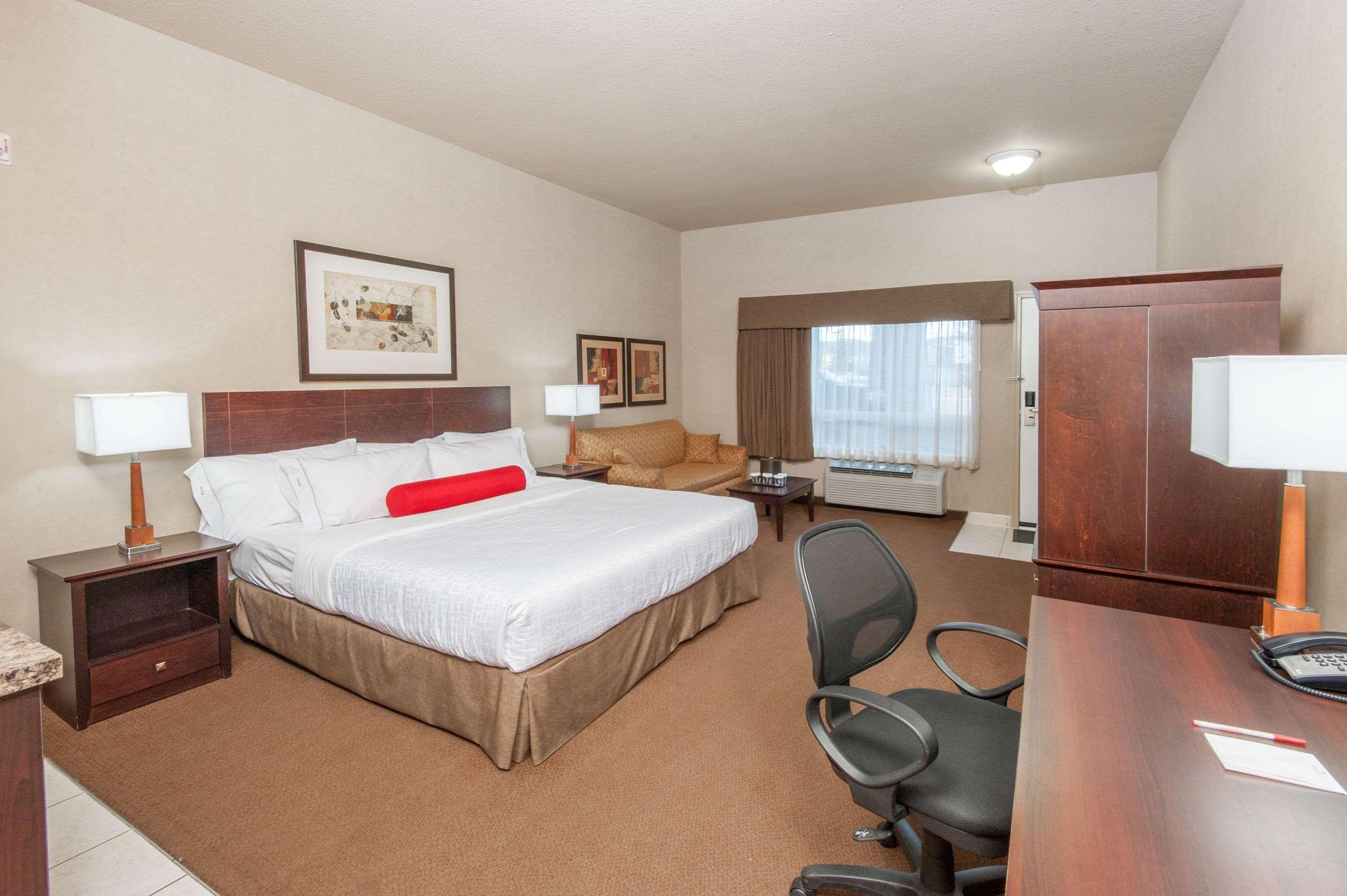 Ramada By Wyndham Drumheller Hotel & Suites Εξωτερικό φωτογραφία